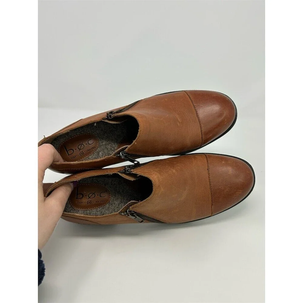 b.o.c. Born Concepts Ankle Booties Brown Cognac Double Zip Cap Toe Size 9.5